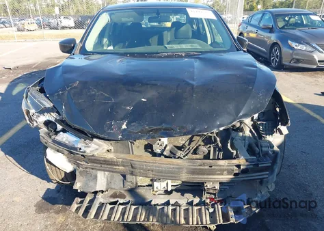 2018 Nissan Sentra Sv z USA, uszkodzony, nr VIN 3N1AB7AP0JY212653